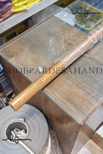 تصویر چوب پرده چوبی رنگ عسلی